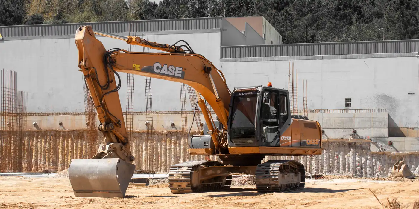 Excavation skid steer working on a job site in Oklahoma City